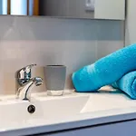1409 Luxury Paraiso Sea View Apartment *