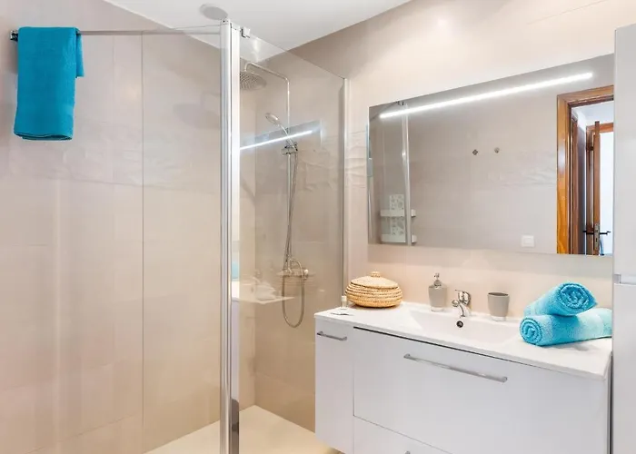 1409 Luxury Paraiso Sea View 아파트 아데제