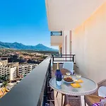 1409 Luxury Paraiso Sea View 公寓 *