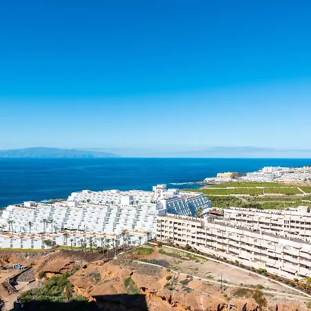 1409 Luxury Paraiso Sea View Appartement